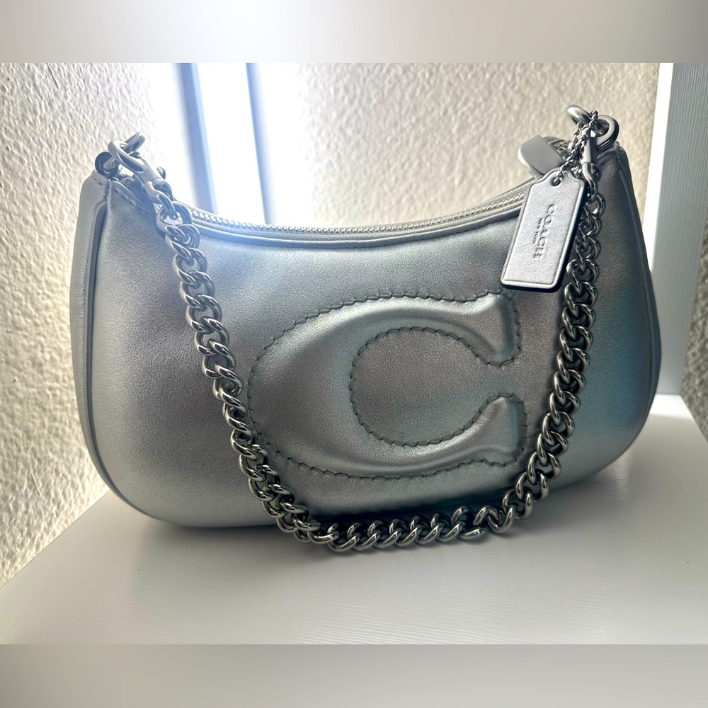 COACH Teri Leather Shoulder Bag In Silver Metallic Signature Quilting
